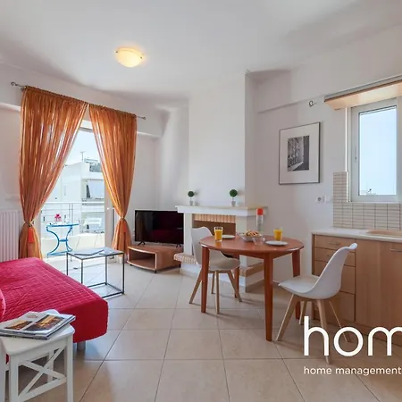 Hellinikon Homm Close To The Metro Афины